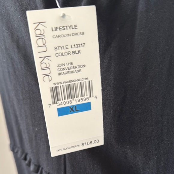 Elegant Black Maxi Dress - Picture 6 of 6